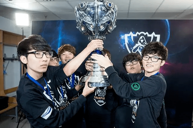 芒果体育-Faker在快船比赛中突破纪录，势不可挡引发热议！的简单介绍